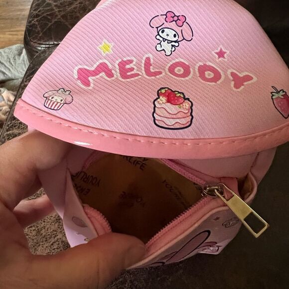 My Melody Mini Crossbody Bag W/ Mini Spiral Notebook - Picture 5 of 9